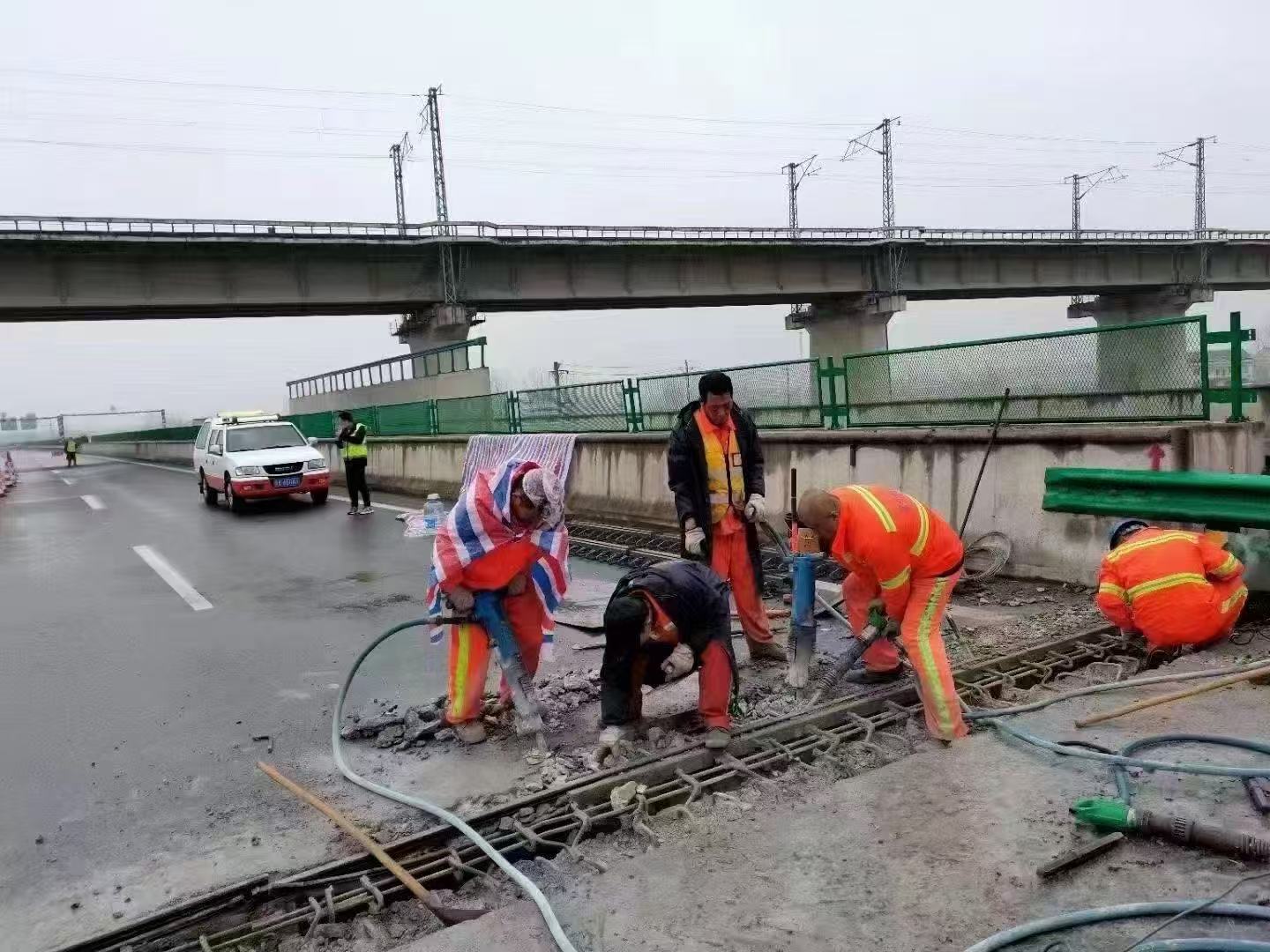 河西桥梁伸缩缝抢修料